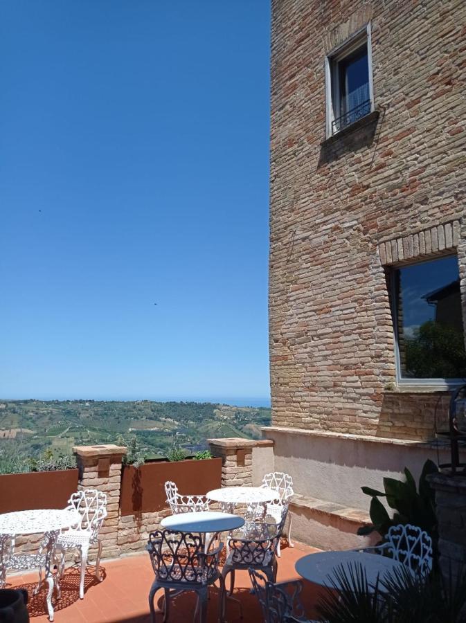 Hotel Oviv Dimora Del Borgo 阿夸维瓦皮切纳 外观 照片