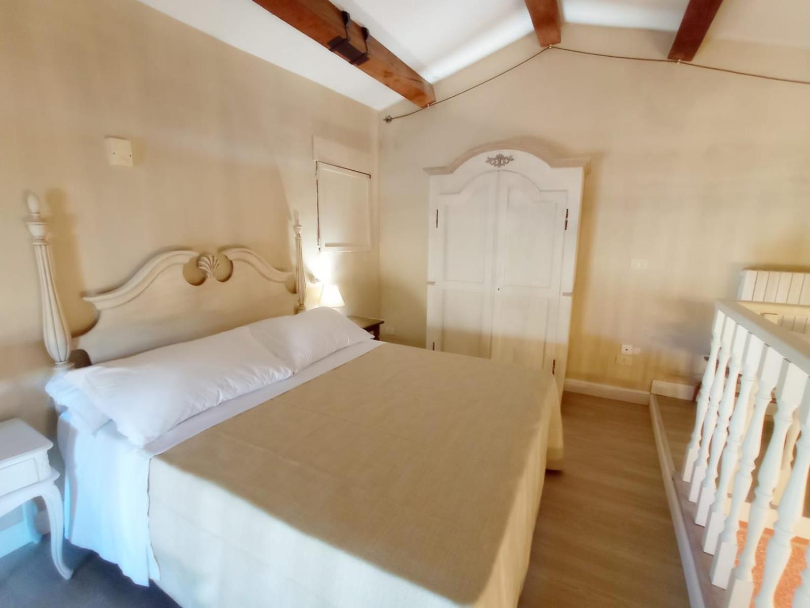 Hotel Oviv Dimora Del Borgo 阿夸维瓦皮切纳 外观 照片