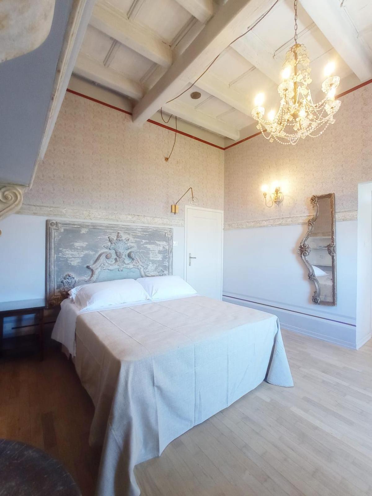 Hotel Oviv Dimora Del Borgo 阿夸维瓦皮切纳 外观 照片
